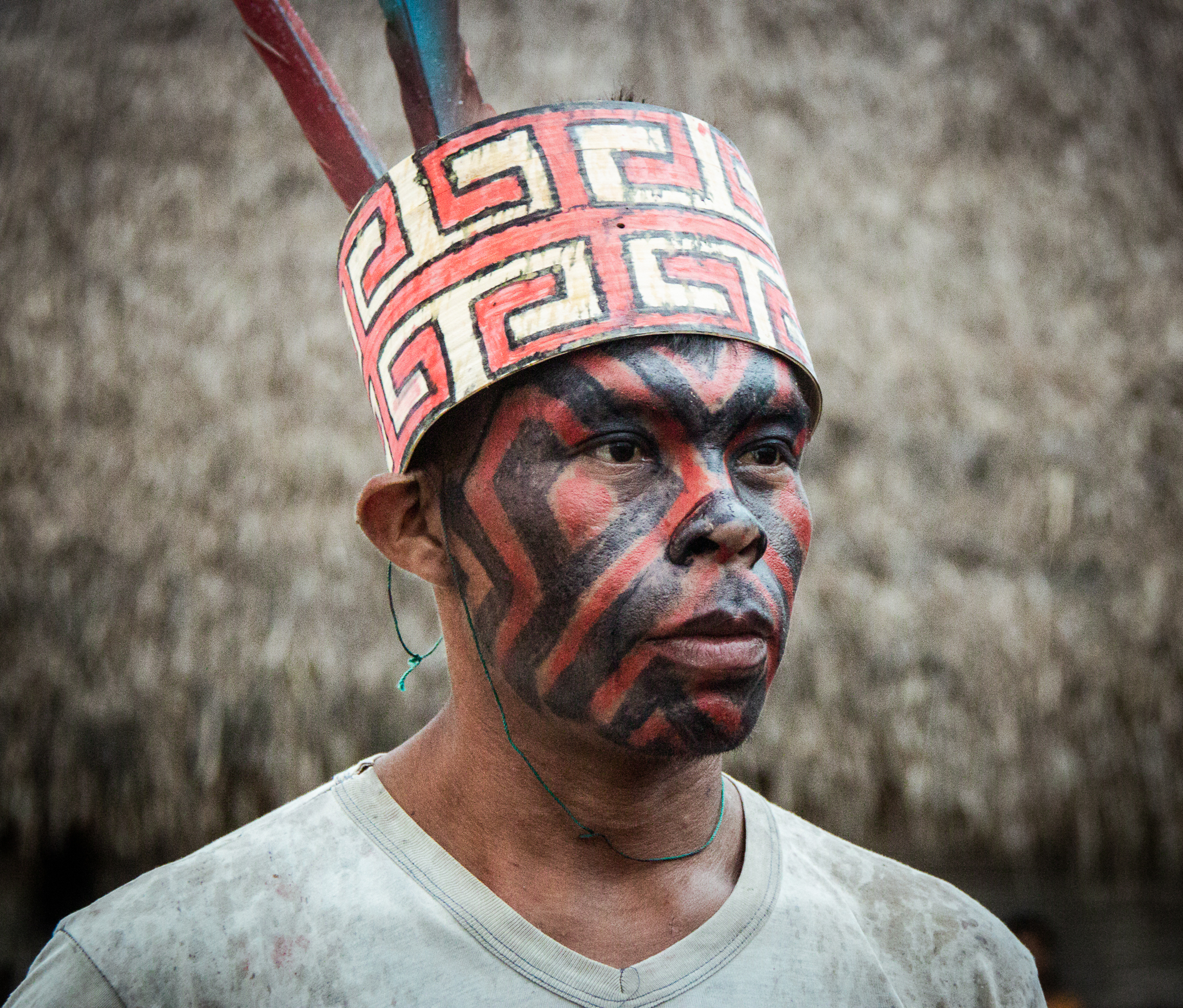 Indígena pintado para la fiesta del Marirí